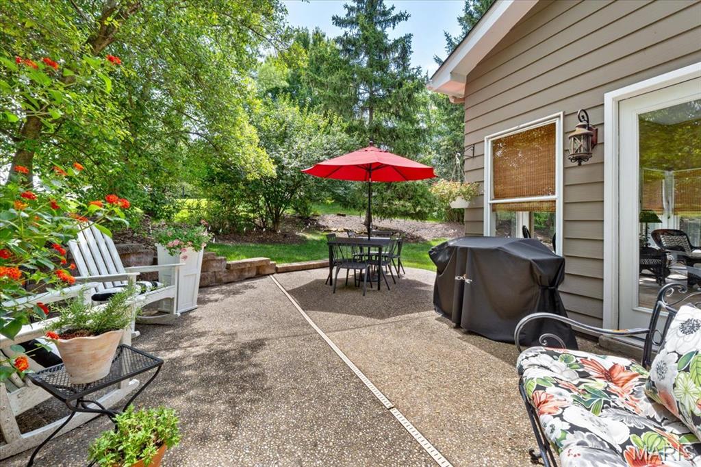318 Berry Bush Court Property Photo 50