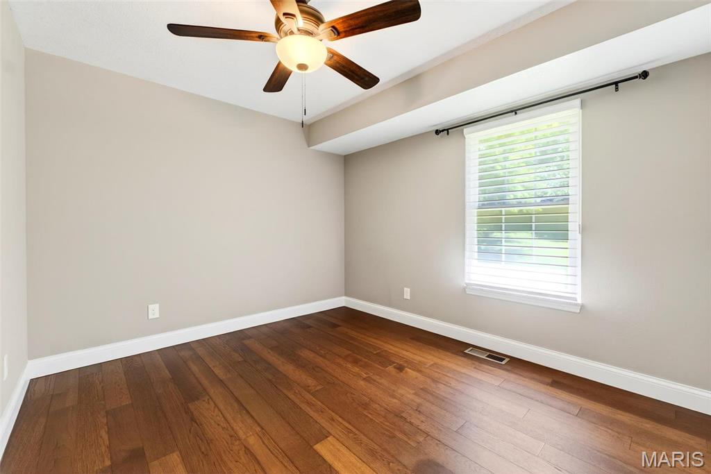 1014 Bedford Lane Property Photo 23