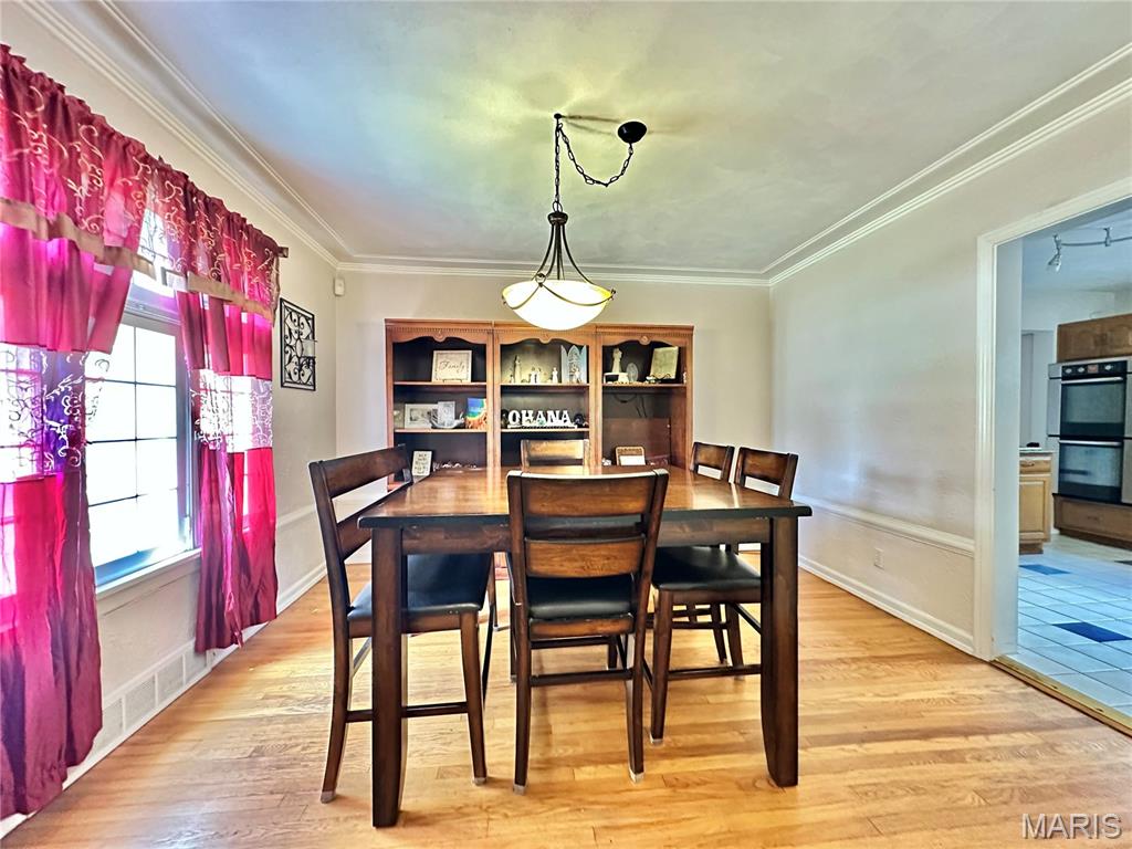 37 Fairview Property Photo 8