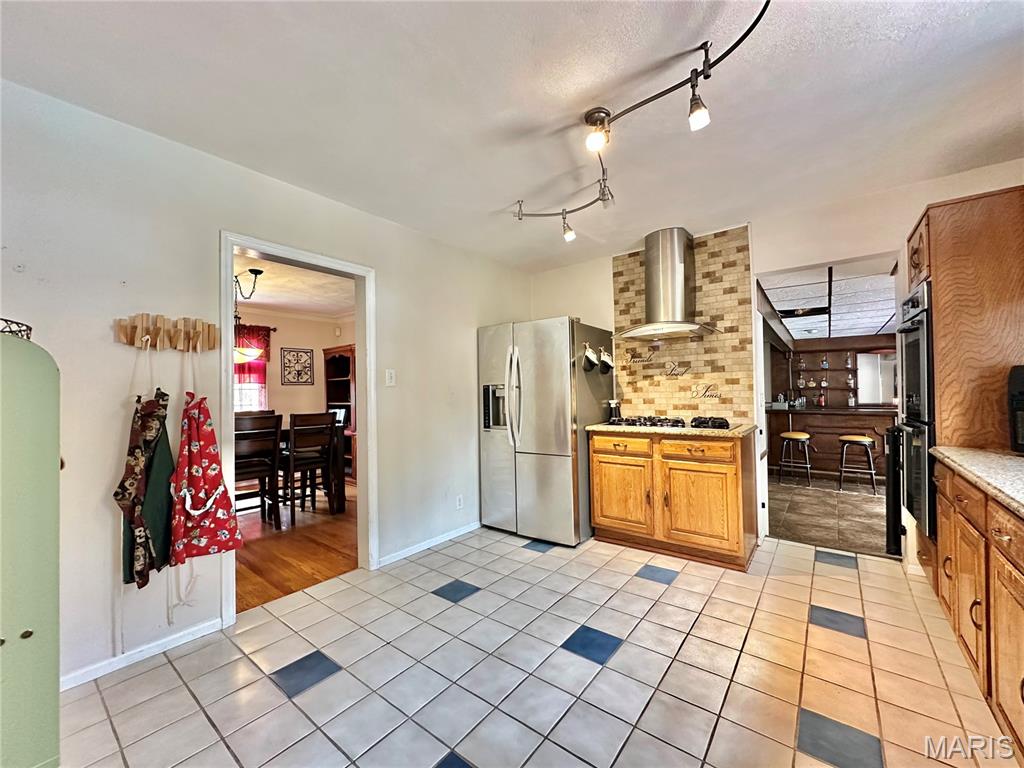 37 Fairview Property Photo 14