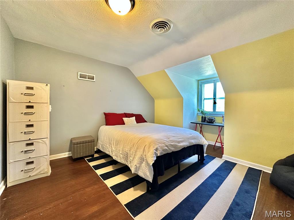 37 Fairview Property Photo 26