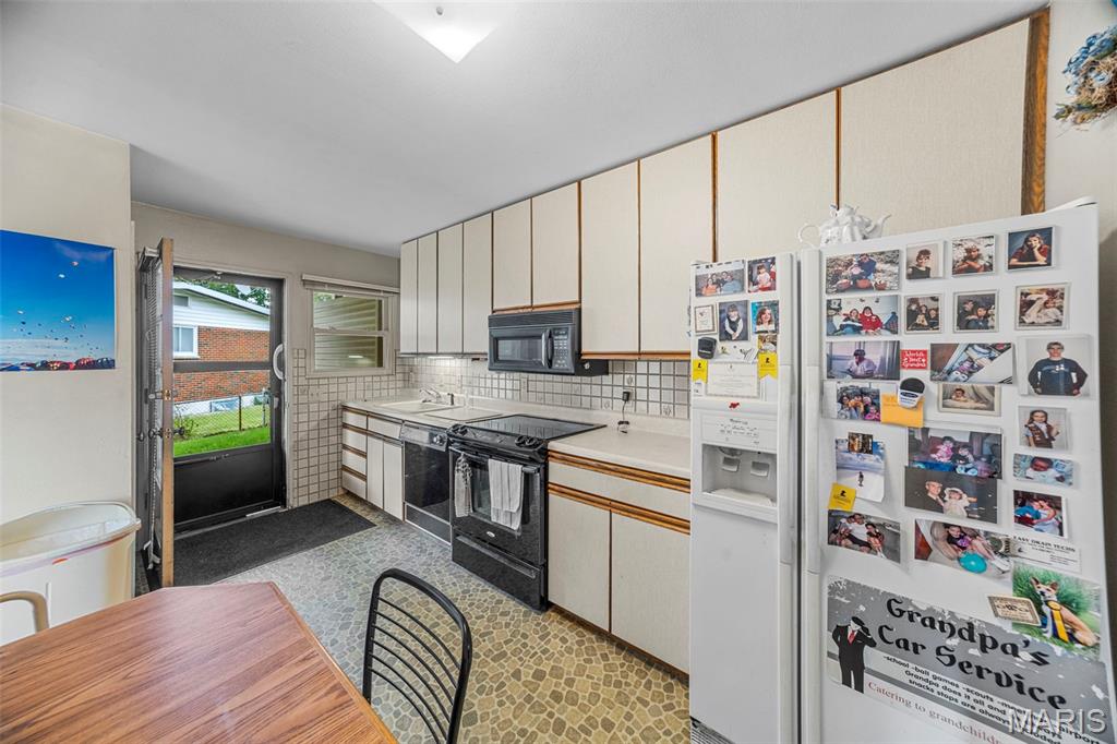 2700 Suffolk Place Property Photo 16