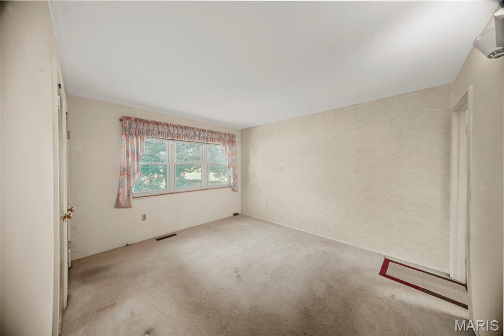 2700 Suffolk Place Property Photo 24