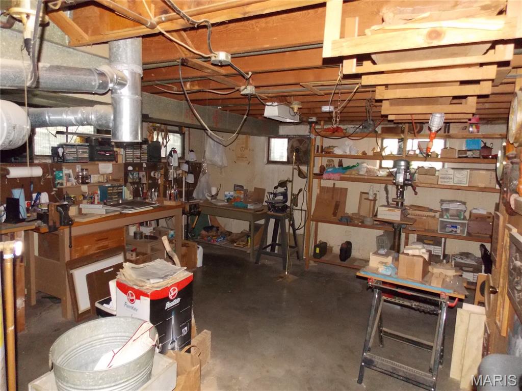 2700 Suffolk Place Property Photo 32