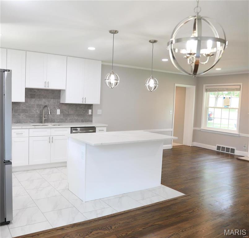 9530 Park Lane Property Photo 4