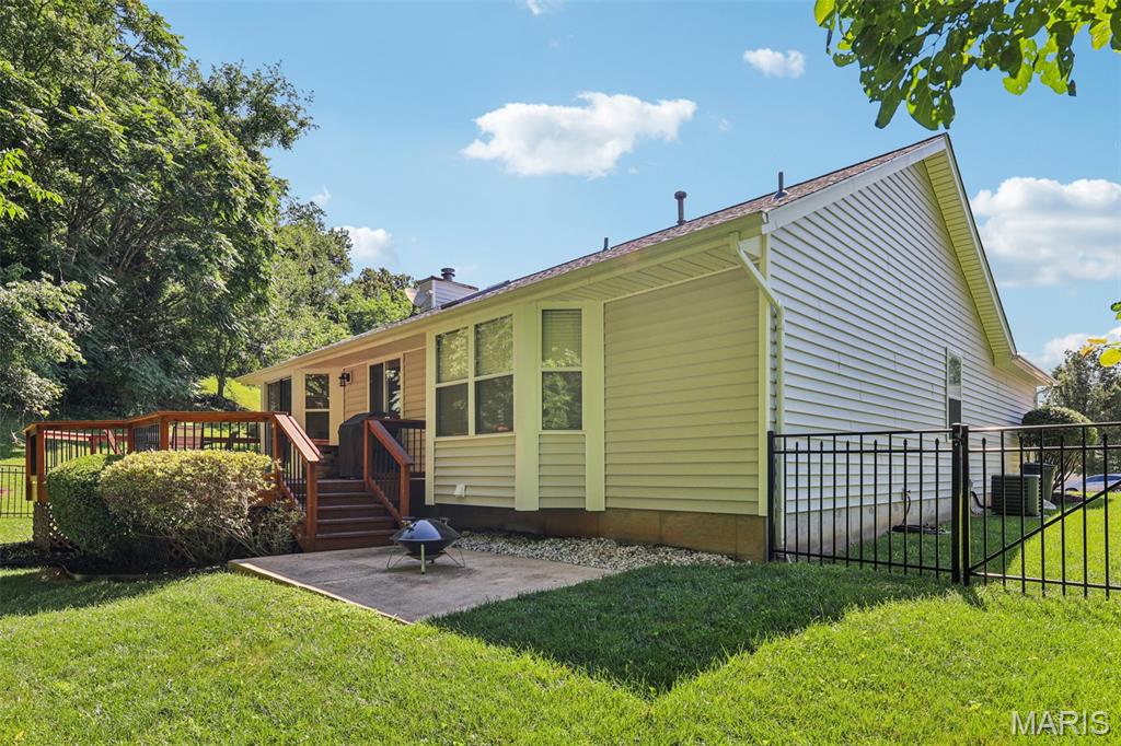 223 Wynstay Avenue Property Photo 34