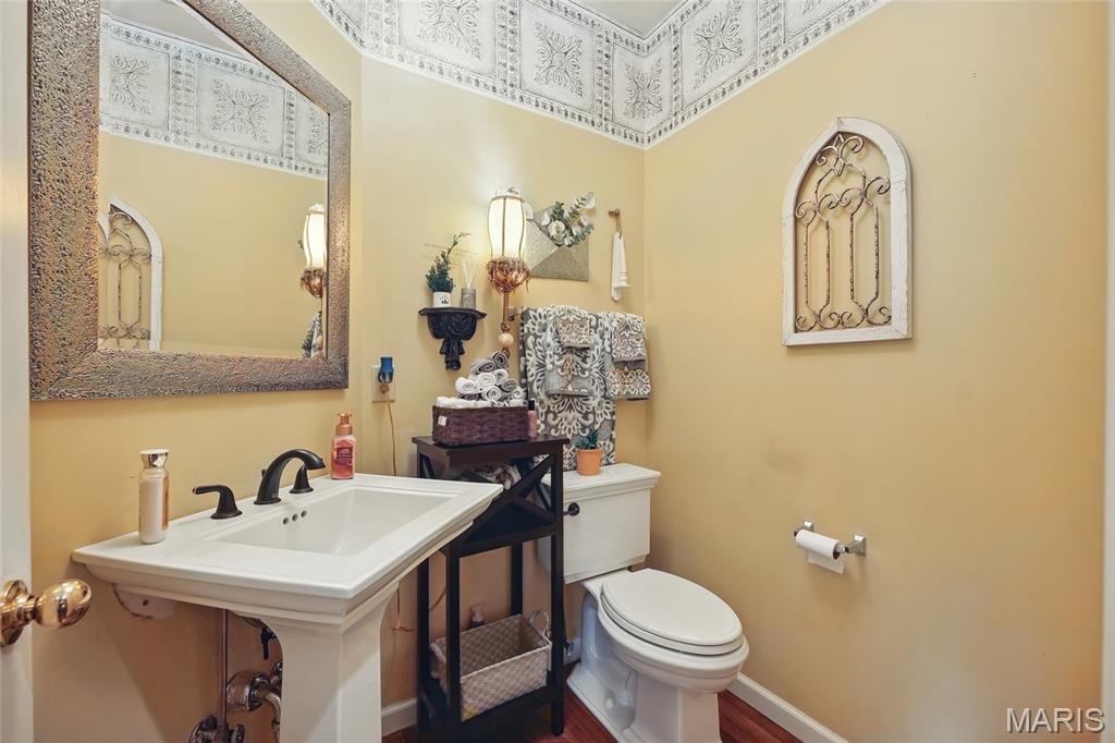 27 Carlton Lake Court Property Photo 18
