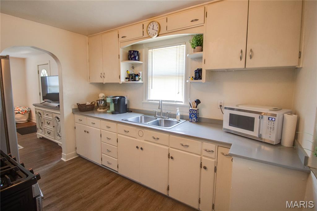 201 Oak Street Property Photo 11