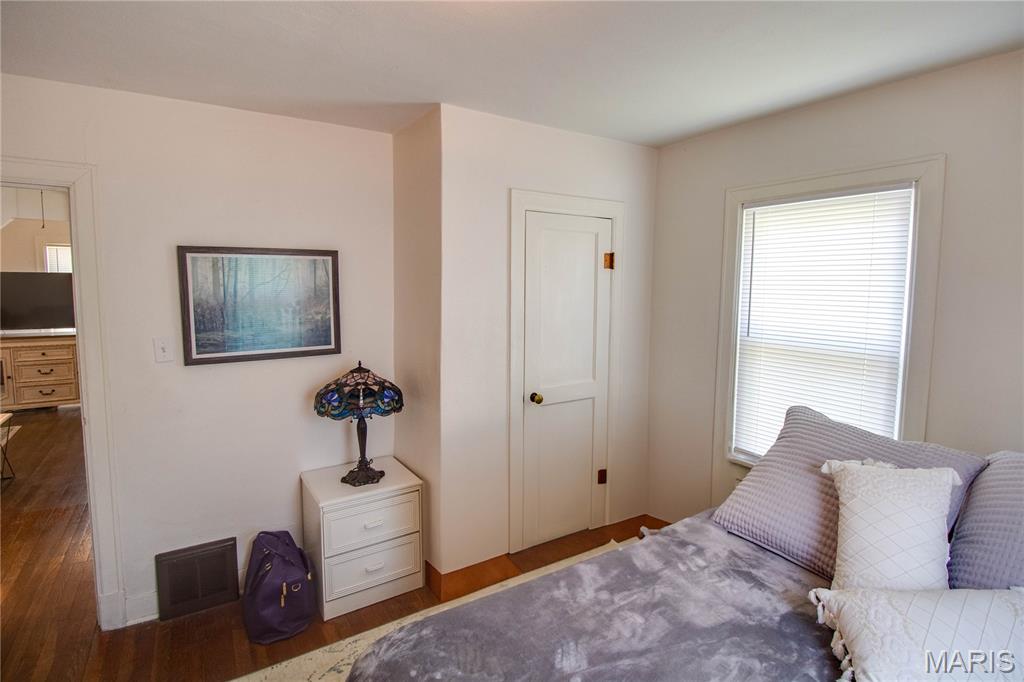 201 Oak Street Property Photo 20