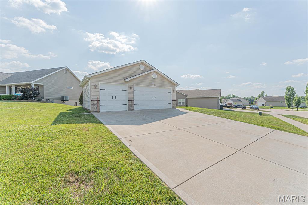 46 Hampton Drive Property Photo 39