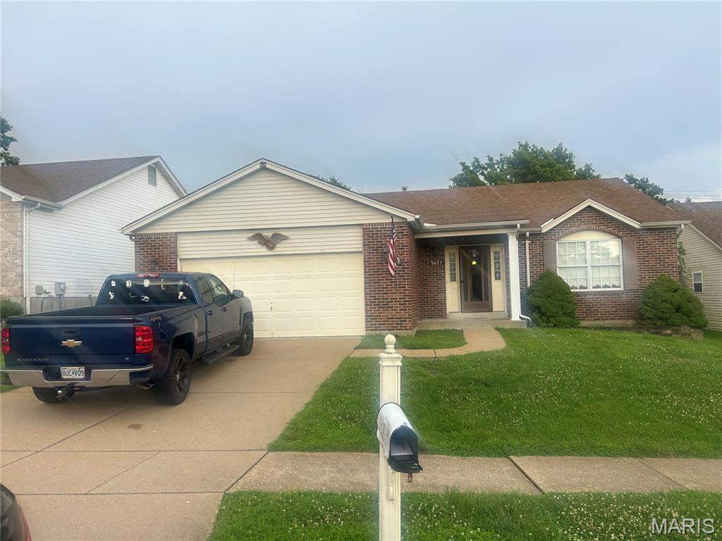 9627 Chamblin Drive Property Photo 1