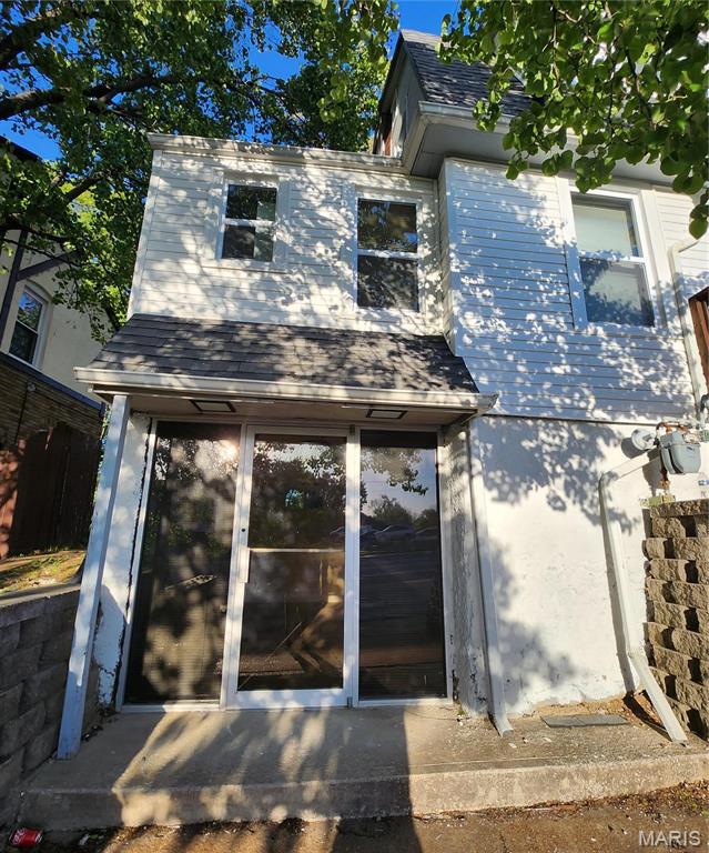 2020 S Brentwood Boulevard Property Photo 2