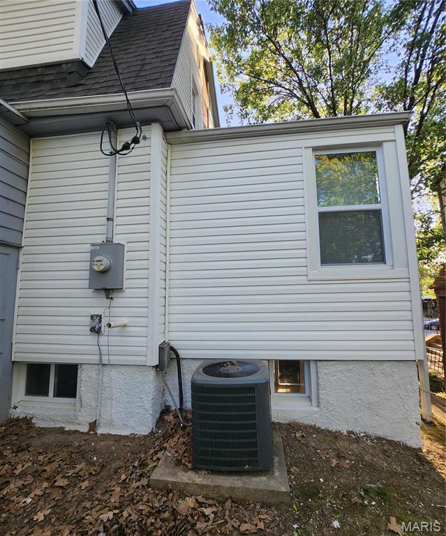 2020 S Brentwood Boulevard Property Photo 6