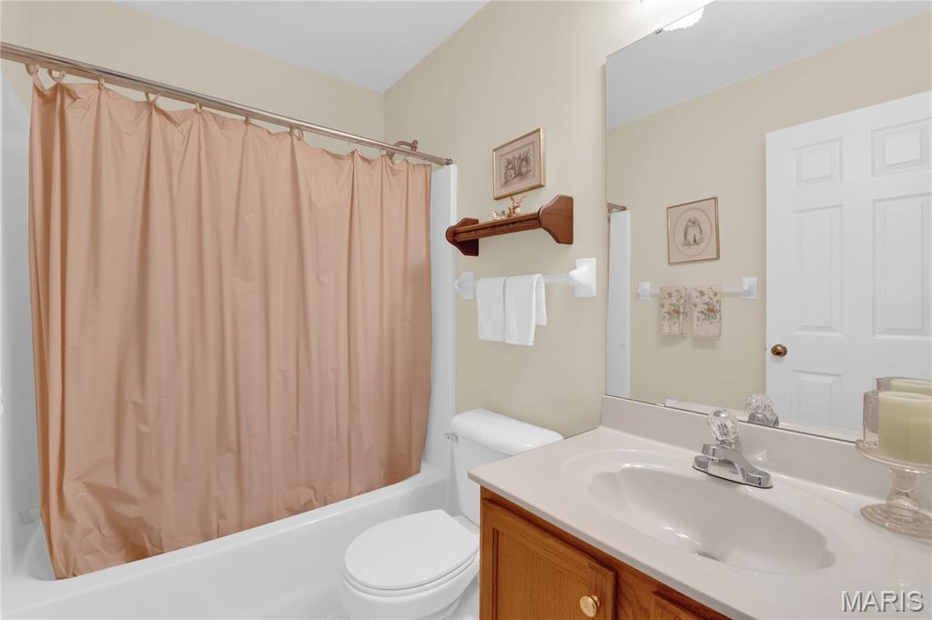 1249 Yorktown Drive Property Photo 8