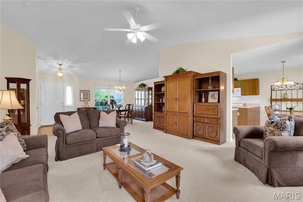 1249 Yorktown Drive Property Photo 17