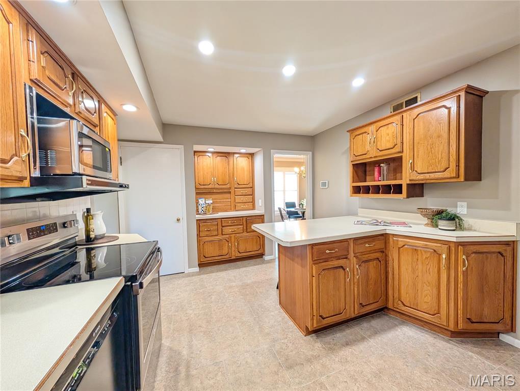 458 Woodlawn Estates Drive Property Photo 14