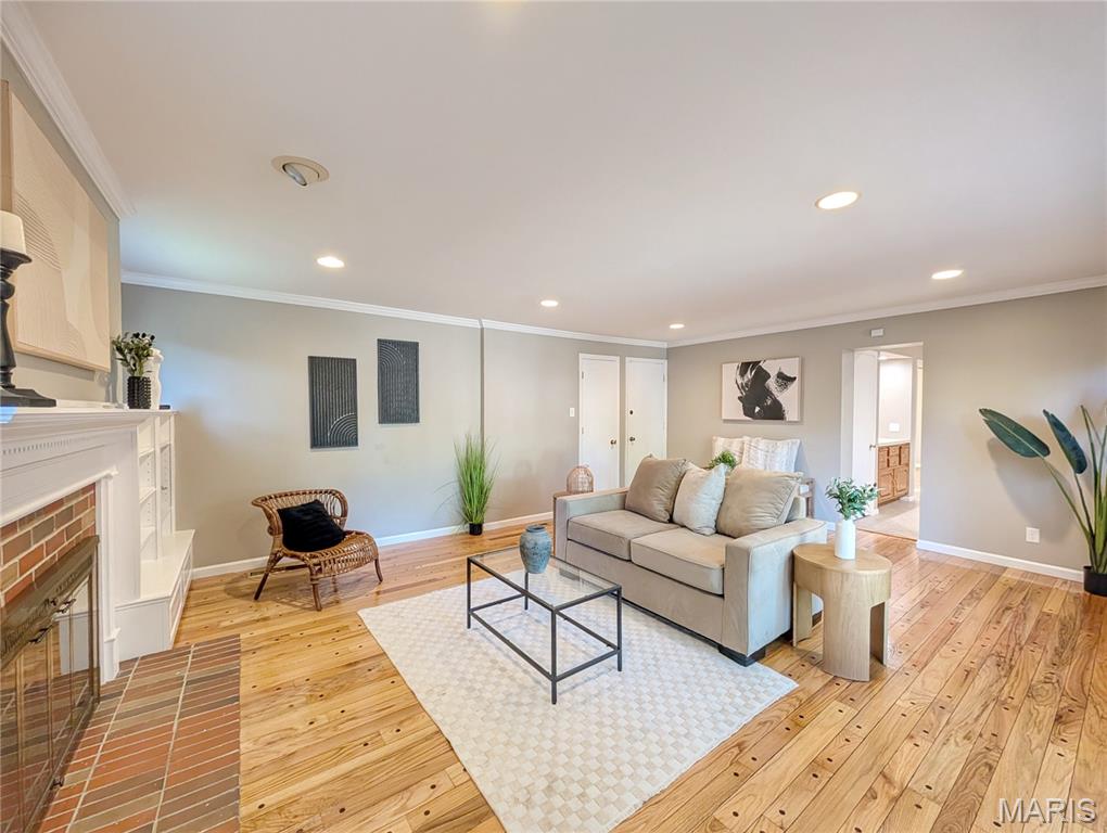 458 Woodlawn Estates Drive Property Photo 19