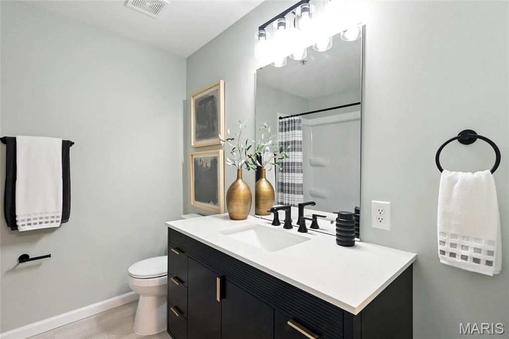 1622 Forest Springs Lane A Property Photo 12