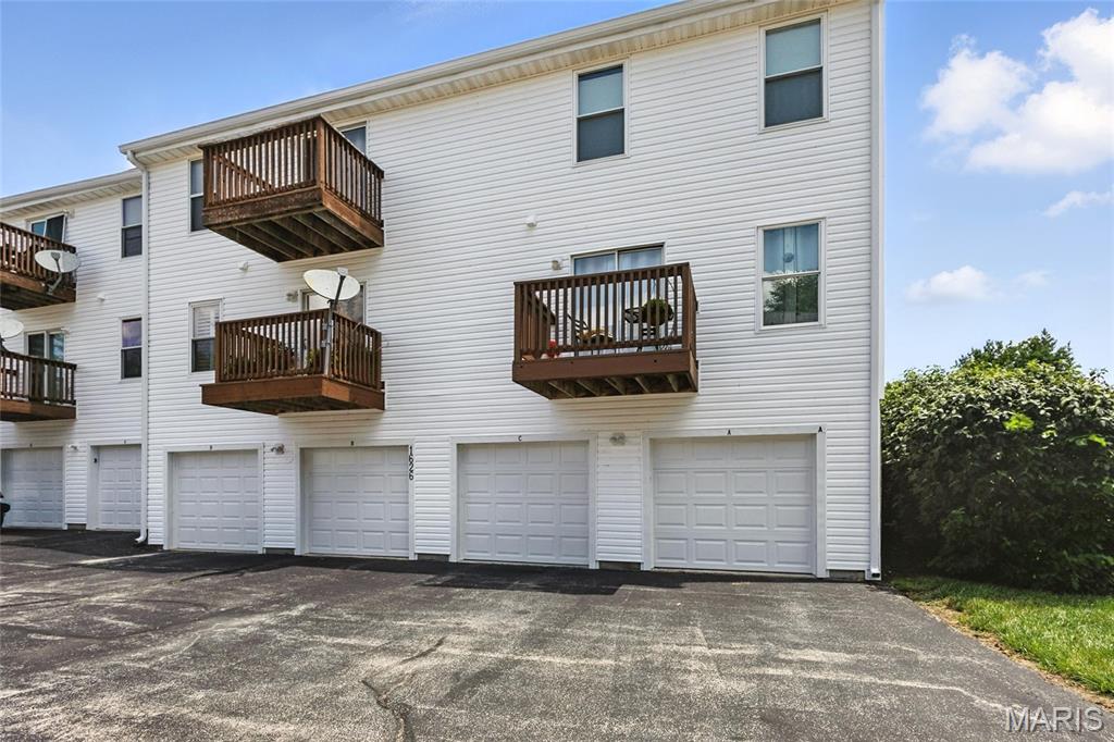 1622 Forest Springs Lane A Property Photo 23