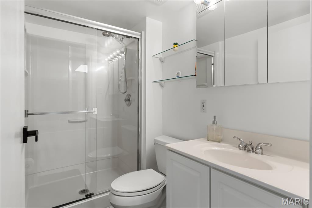 2155 Mason Green Drive Property Photo 30