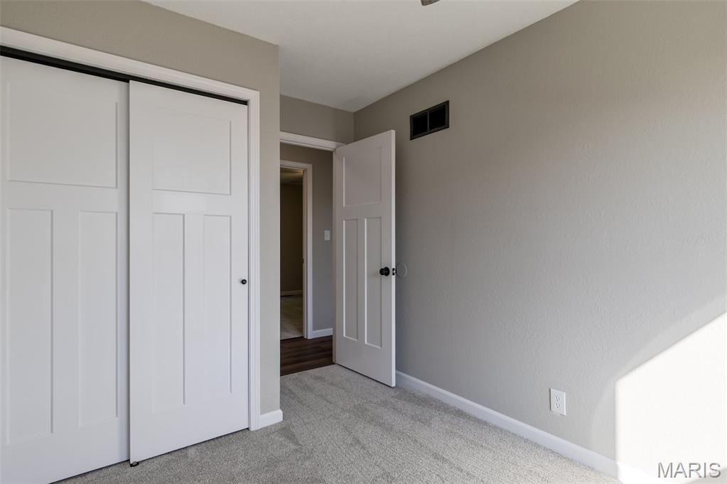 2120 Meadow Brook Drive Property Photo 15