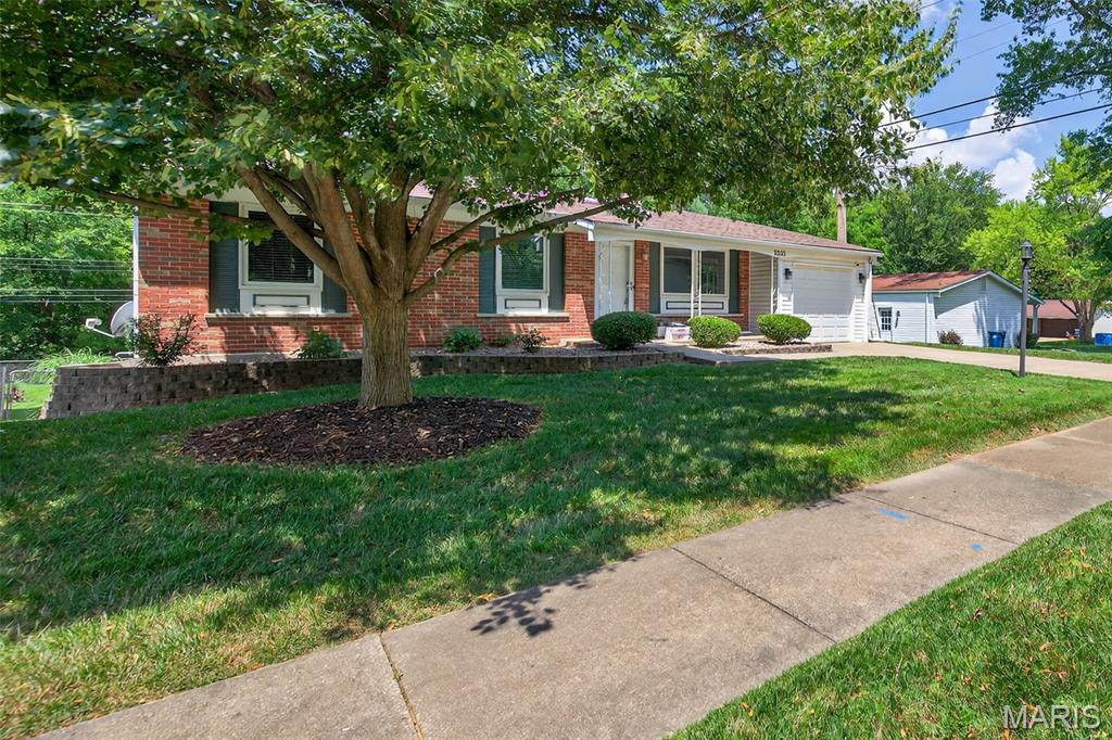 2255 Murray Forest Drive Property Photo 2