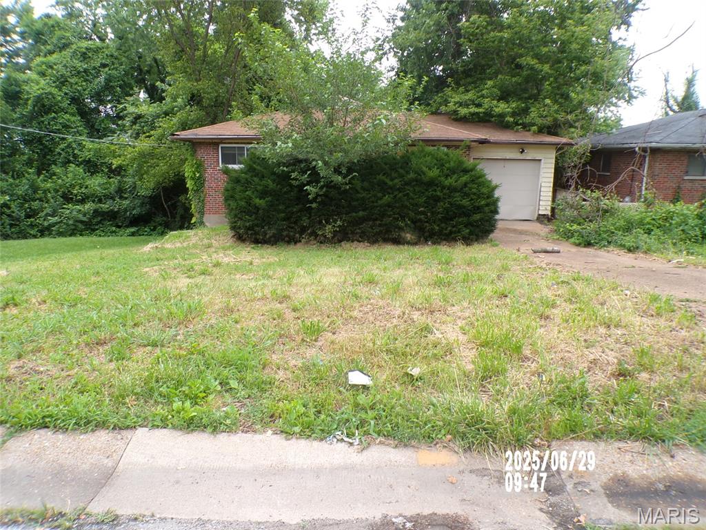 2551 Shannon Avenue Property Photo 1