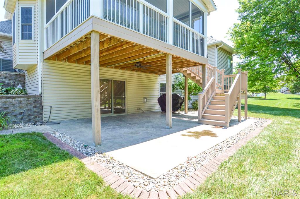 15 Fox Mill Drive Property Photo 16