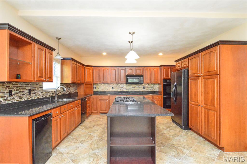 15 Fox Mill Drive Property Photo 36