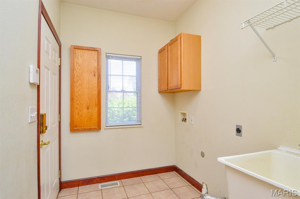 15 Fox Mill Drive Property Photo 41