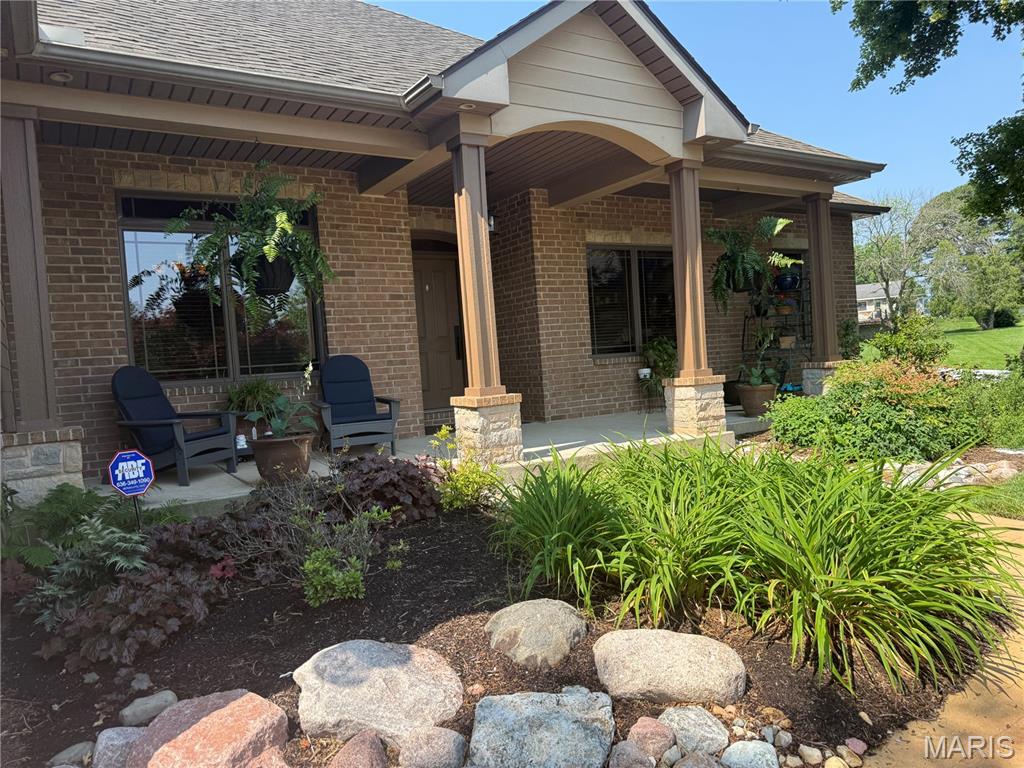 824 Ringer Court Property Photo 2