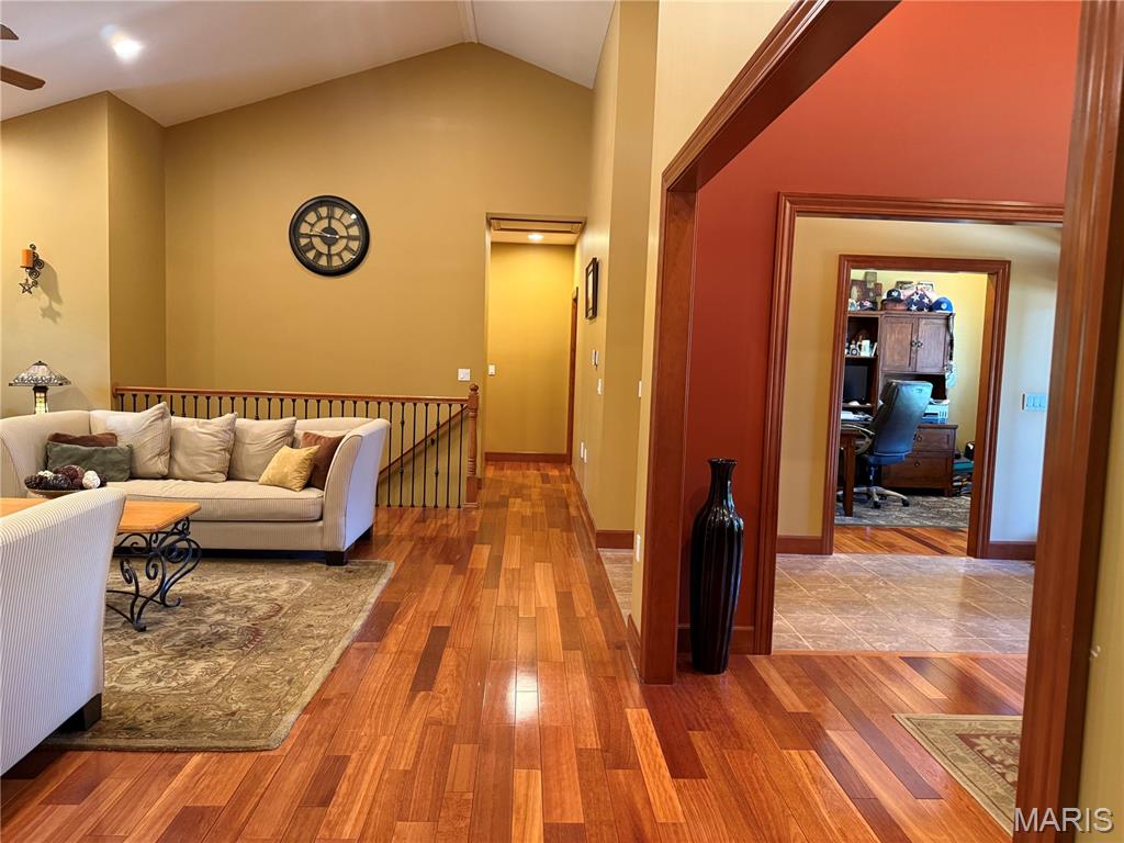 824 Ringer Court Property Photo 8