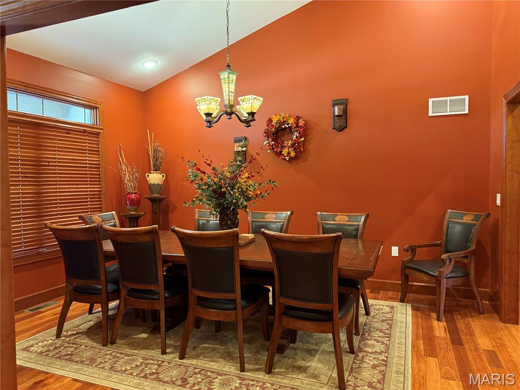 824 Ringer Court Property Photo 13