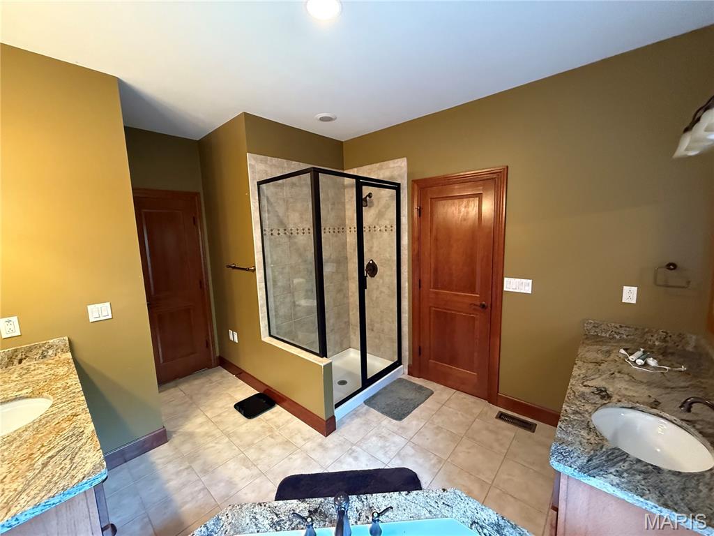 824 Ringer Court Property Photo 35