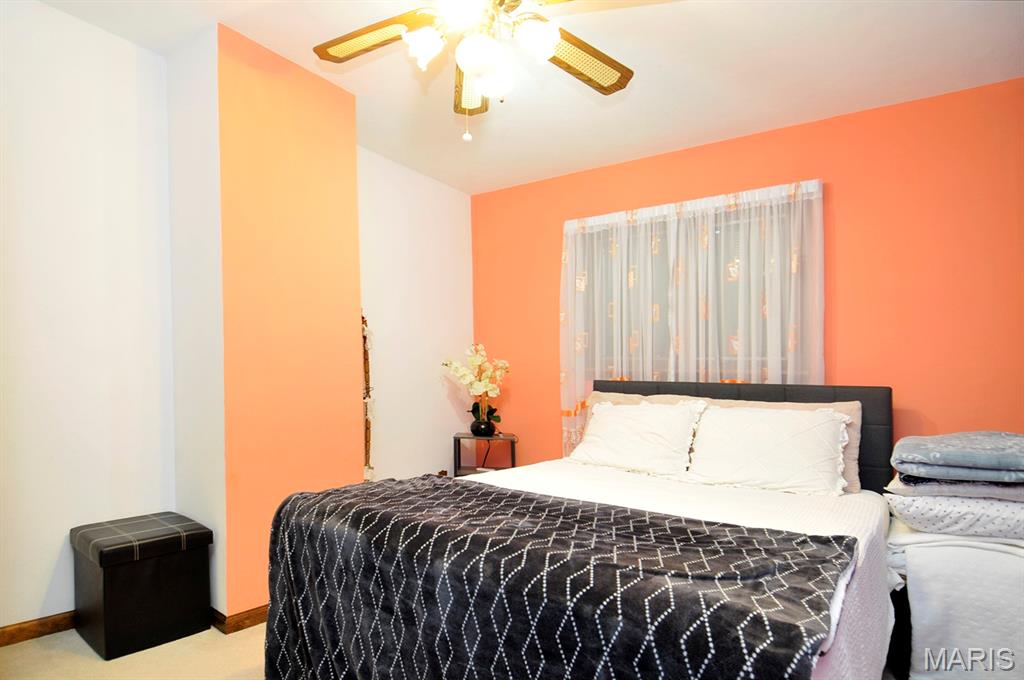 937 Regina Avenue Property Photo 13