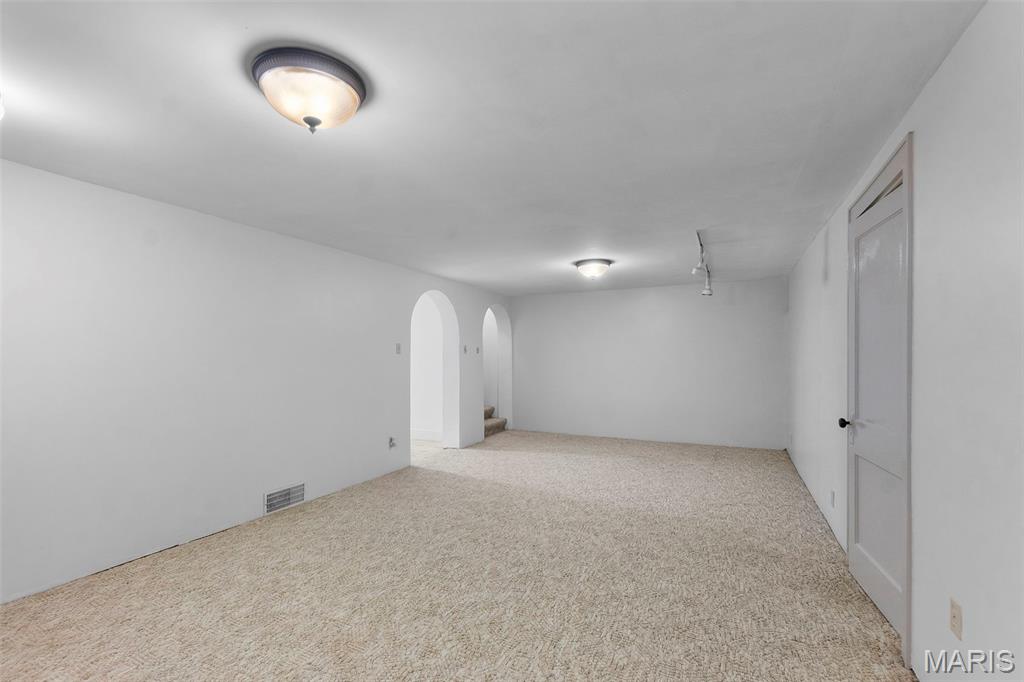 2 Schonoff Lane Property Photo 47