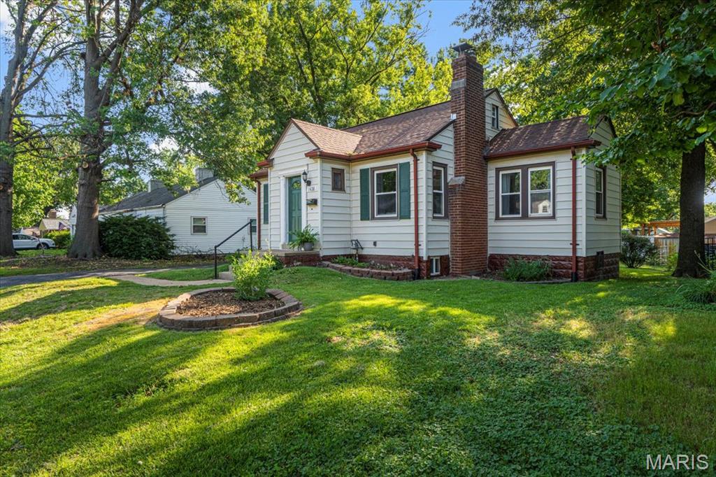 1436 S Elm Avenue Property Photo 2