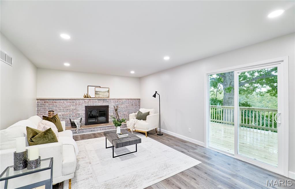 5341 Warmwinds Court Property Photo 4