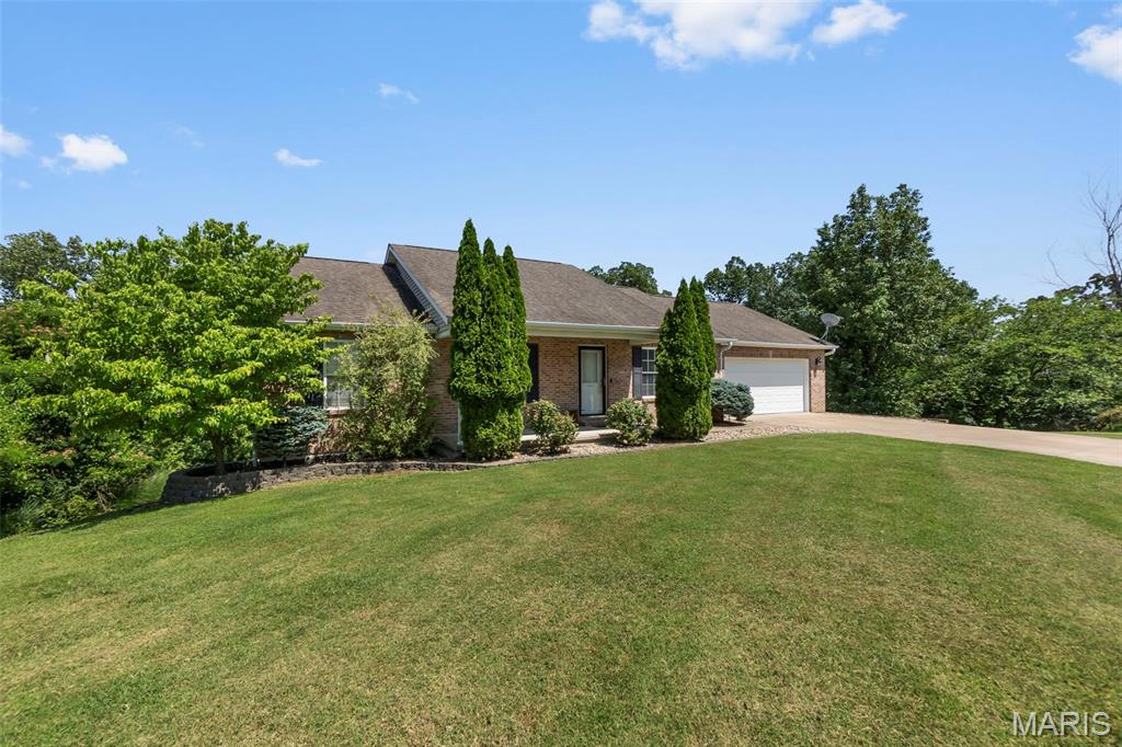 1328 Platinum Court Property Photo 3