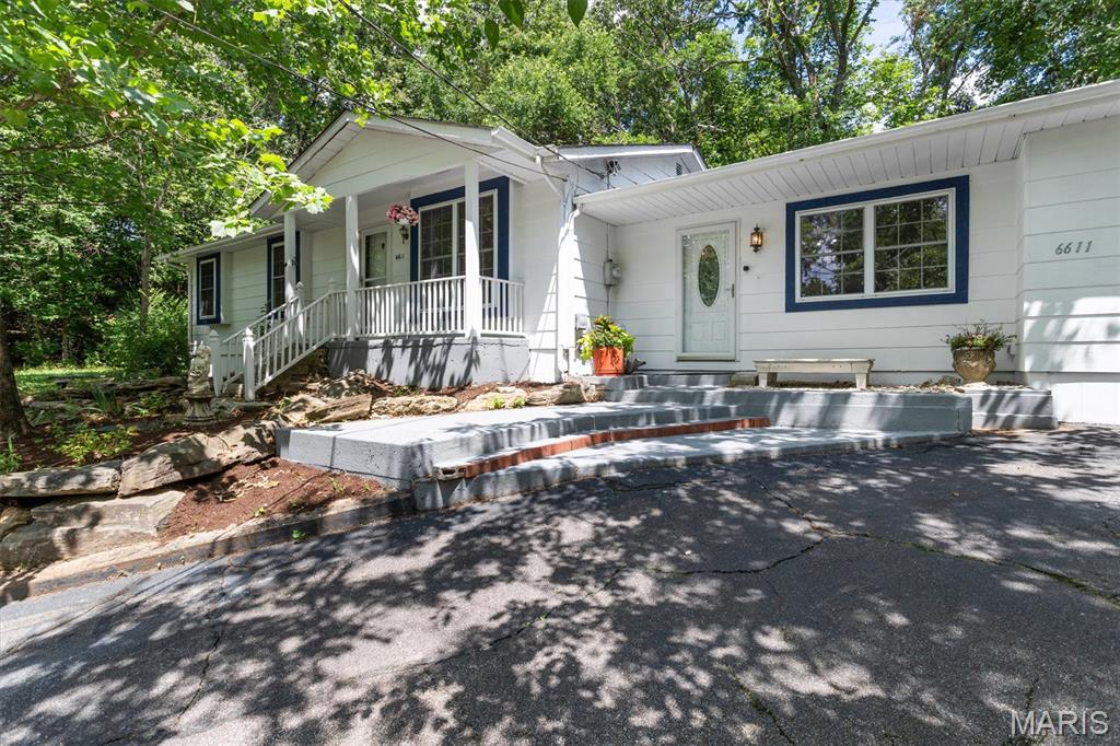 6611 Upper Byrnes Mill Road Property Photo 1