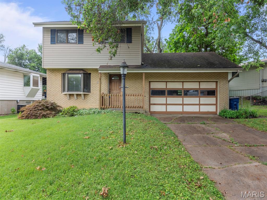 2216 Apple Bud Lane Property Photo 1