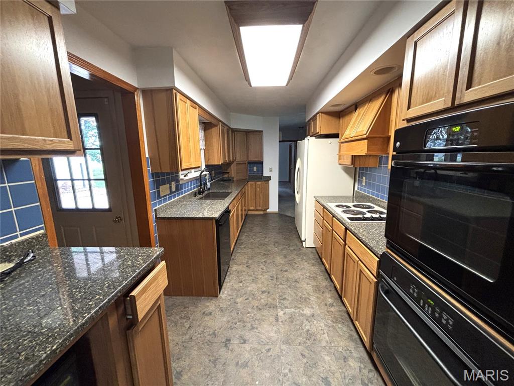 917 Chicago Street Property Photo 6