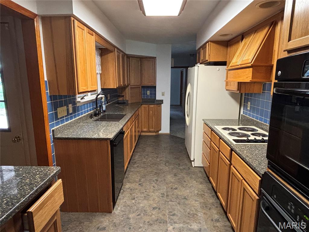 917 Chicago Street Property Photo 10