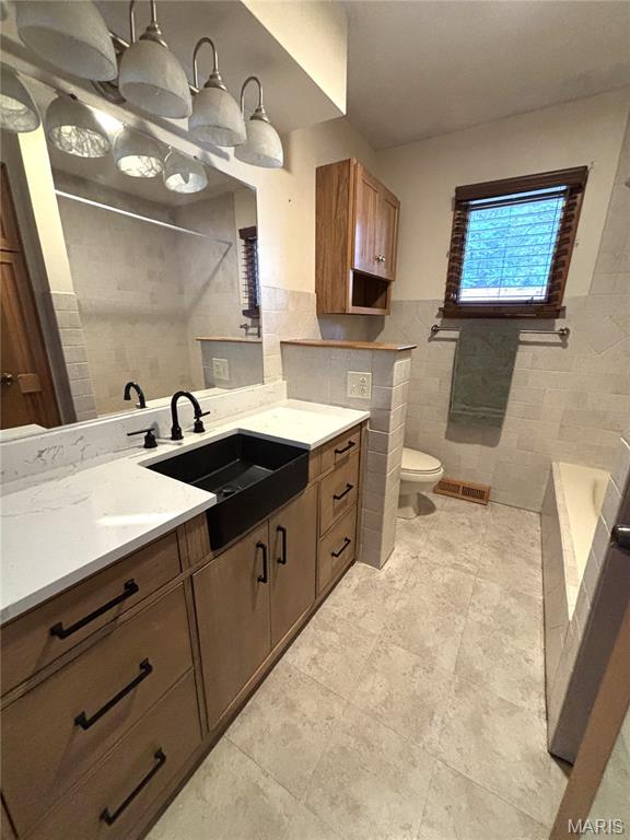 917 Chicago Street Property Photo 13