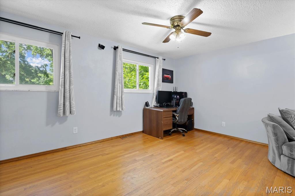 123 Appletree Lane Property Photo 8