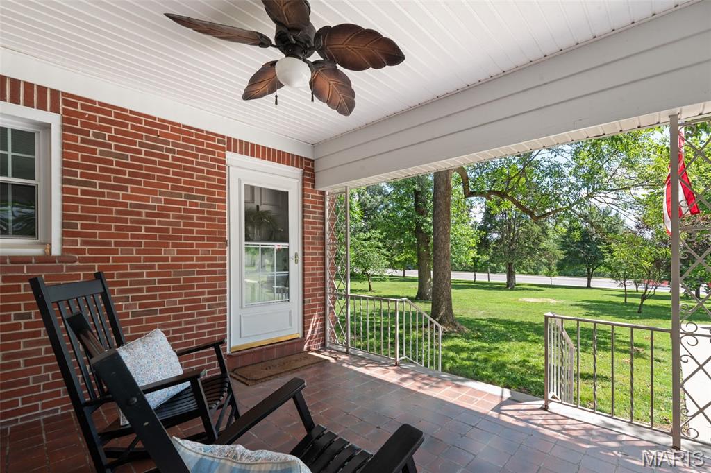 4144 S Lindbergh Boulevard Property Photo 6