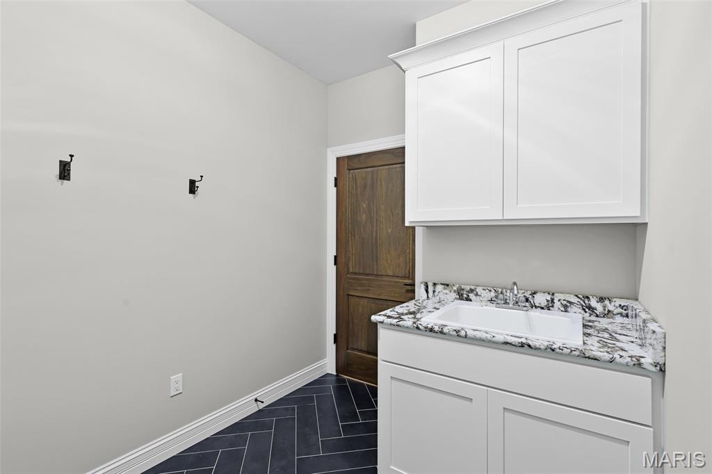 14 Villa Court B Property Photo 17
