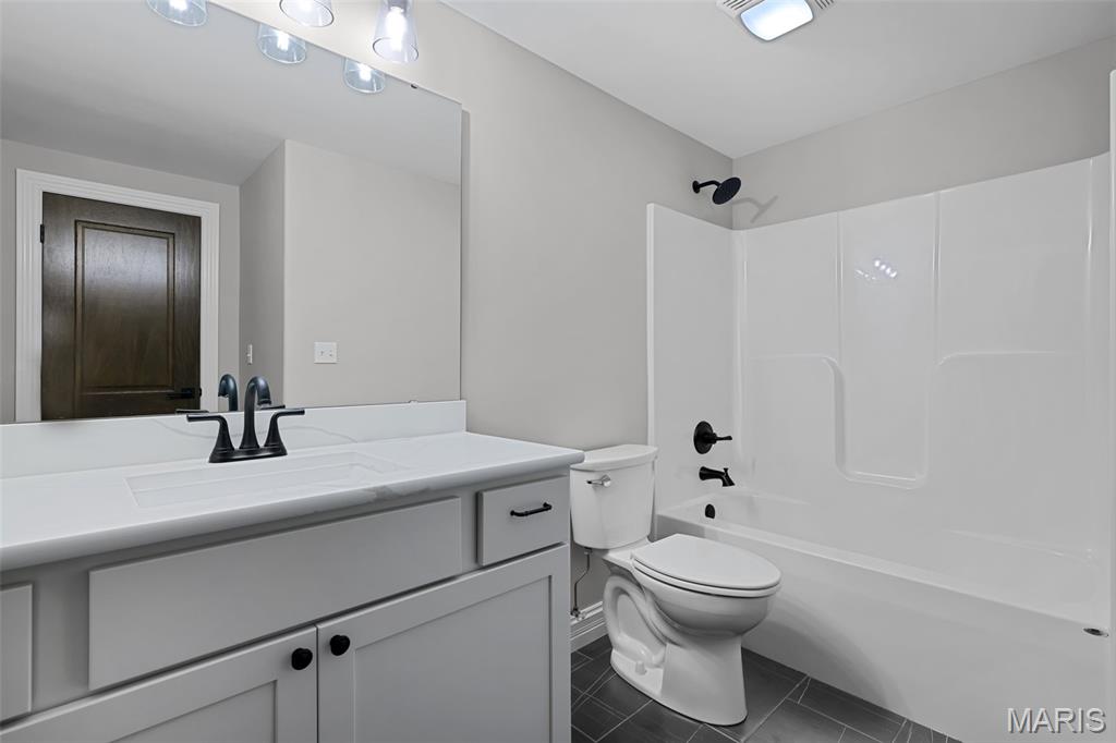 14 Villa Court B Property Photo 36