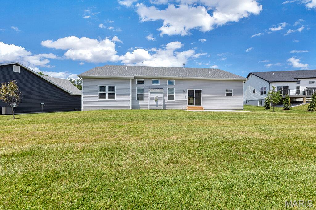 606 Woodhurst Court Property Photo 41