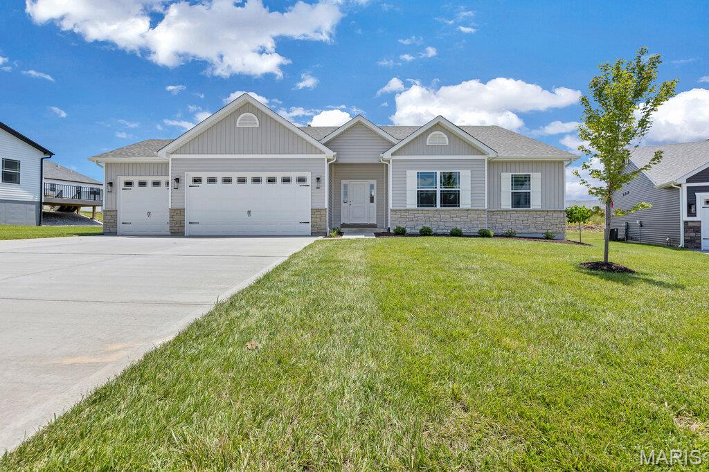 606 Woodway Court Property Photo 1